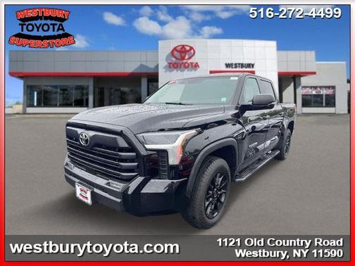 2022 Toyota Tundra SR5