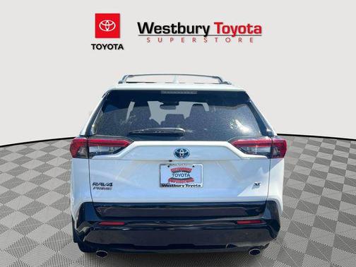 Ice Cap 2024 Toyota RAV4 Prime SE