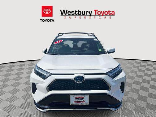 Ice Cap 2024 Toyota RAV4 Prime SE