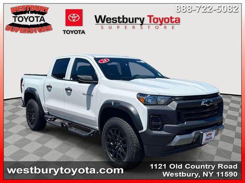 Summit White 2024 Chevrolet Colorado Trail Boss