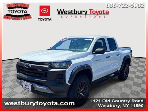Summit White 2024 Chevrolet Colorado Trail Boss