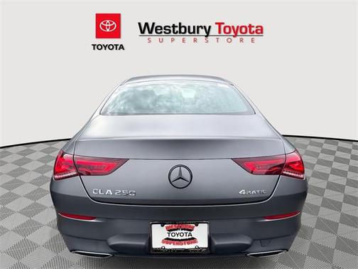 2022 Mercedes-Benz CLA 250 4MATIC