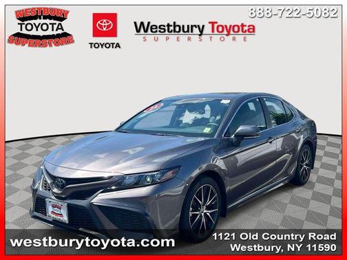 Predawn Gray Mica 2024 Toyota Camry SE