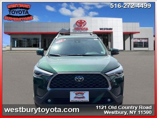 2022 Toyota Corolla Cross XLE