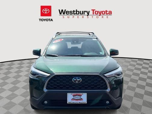 2022 Toyota Corolla Cross XLE