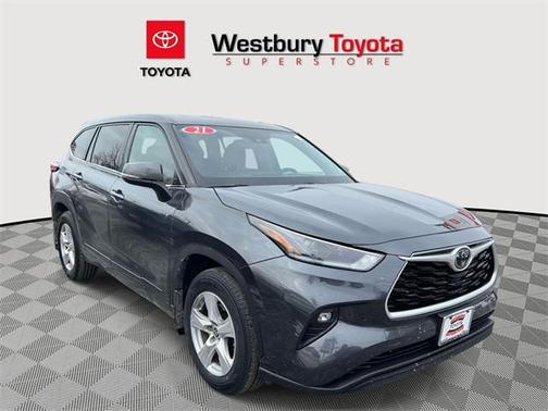 2021 Toyota Highlander LE