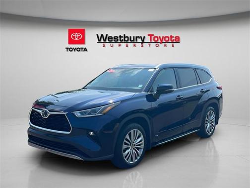 2023 Toyota Highlander Hybrid Platinum