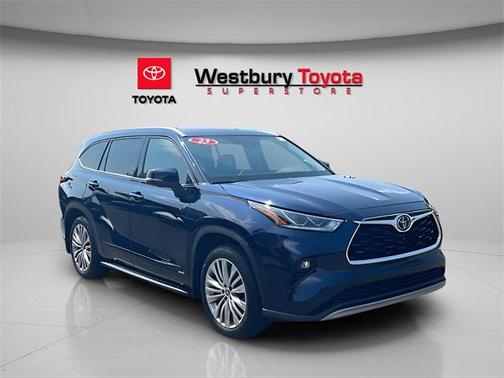 2023 Toyota Highlander Hybrid Platinum