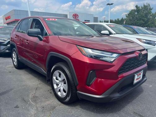 2023 Toyota RAV4 LE