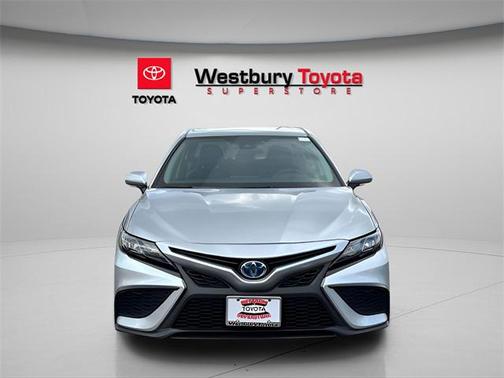 2024 Toyota Camry Hybrid SE