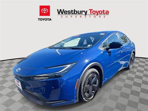 2023 Toyota Prius LE