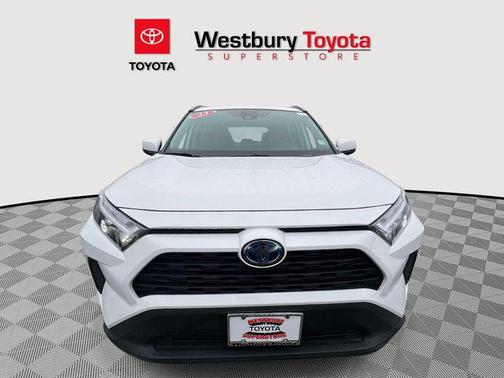 2023 Toyota RAV4 Hybrid XLE