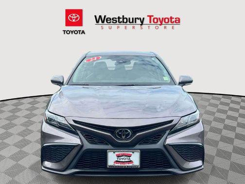 Predawn Gray Mica 2024 Toyota Camry SE