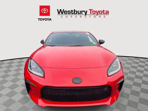 2025 Toyota GR86 Premium