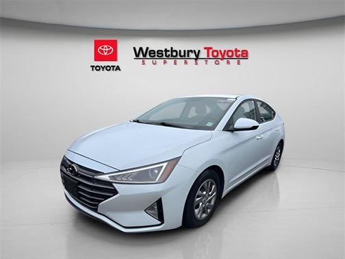 2019 Hyundai ELANTRA SE