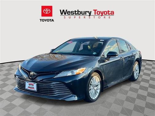2018 Toyota Camry XLE