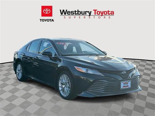 2018 Toyota Camry XLE