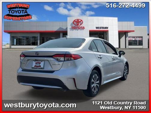 2022 Toyota Corolla Hybrid LE
