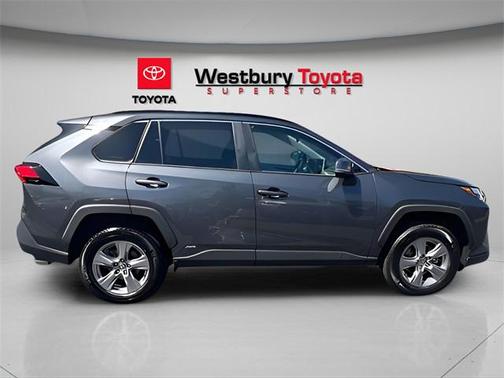 2023 Toyota RAV4 Hybrid XLE