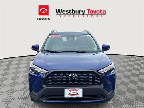 2023 Toyota Corolla Cross LE