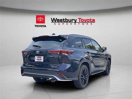 2024 Toyota Highlander XSE