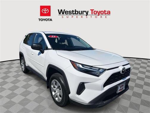 2023 Toyota RAV4 LE