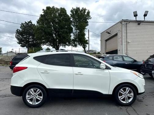 2013 Hyundai TUCSON GLS