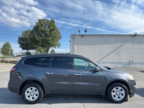 2014 Chevrolet Traverse LS