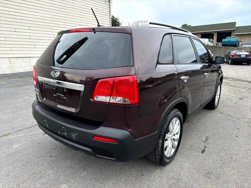 2011 Kia Sorento LX