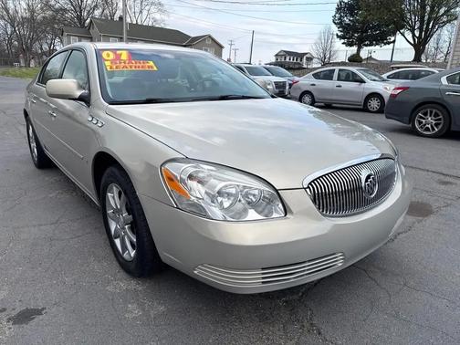 GOLD 2007 Buick Lucerne CXL