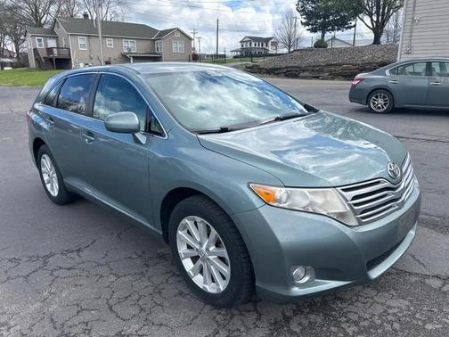 GREEN 2011 Toyota Venza Base