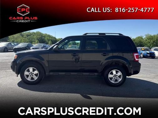 BLACK 2011 Ford Escape XLT