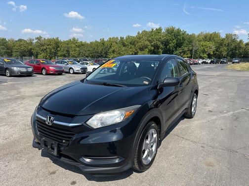 2017 Honda HR-V LX