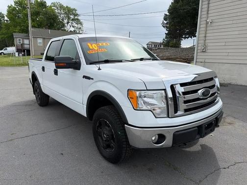 WHITE 2010 Ford F-150 XLT SuperCrew