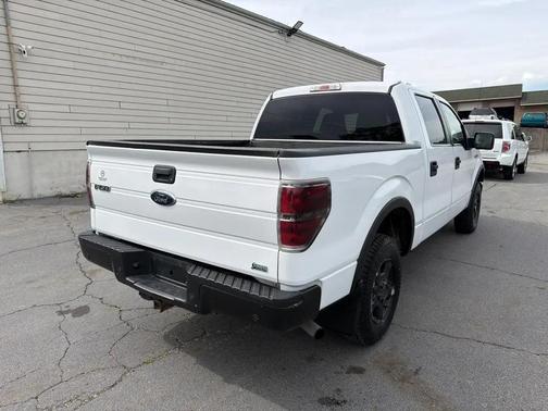 WHITE 2010 Ford F-150 XLT SuperCrew