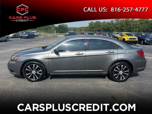 2012 Chrysler 200 S