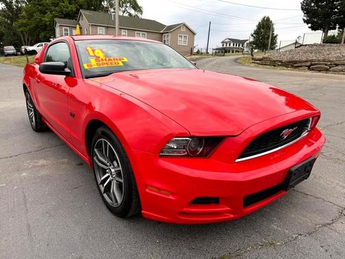 2014 Ford Mustang V6