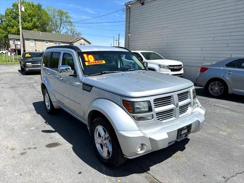2010 Dodge Nitro SXT 2WD