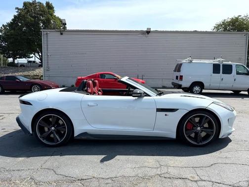 2014 Jaguar F-TYPE V8 S