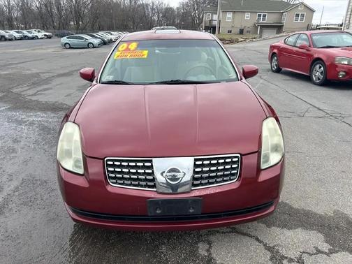 2004 Nissan Maxima SE