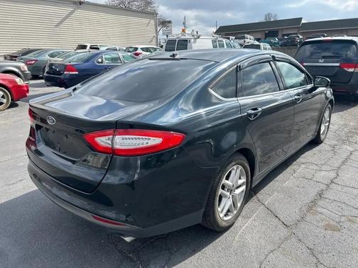 2014 Ford Fusion S