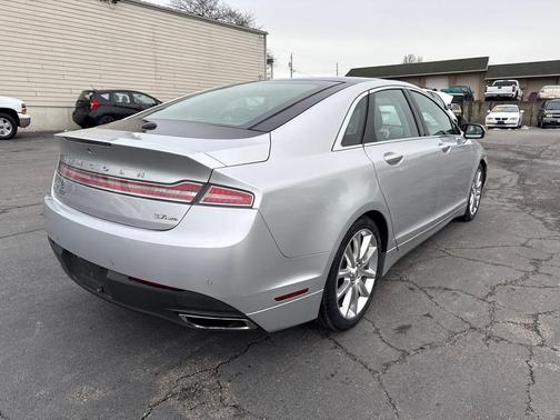 2014 Lincoln MKZ Base