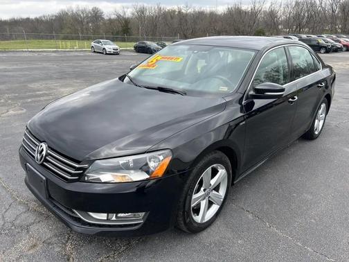 BLACK 2015 Volkswagen Passat 1.8T Limited Edition