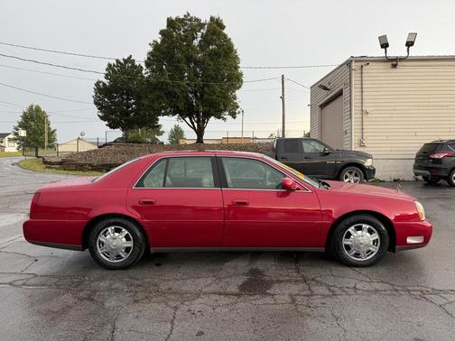 2005 Cadillac DeVille Base