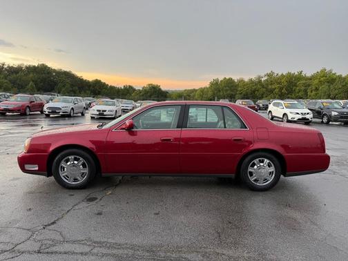 2005 Cadillac DeVille Base