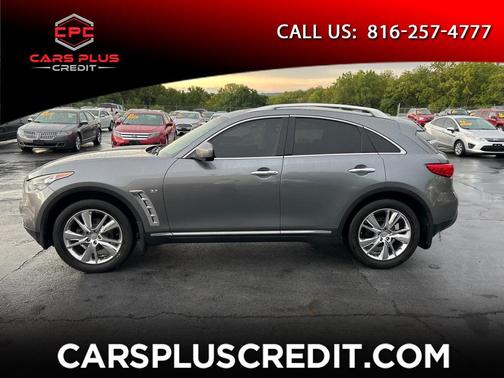 2016 INFINITI QX70 Base