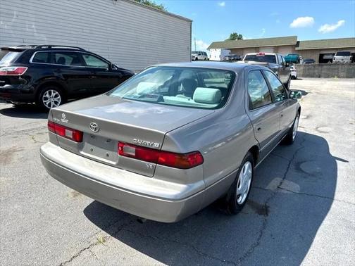 1997 Toyota Camry LE V6