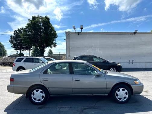 1997 Toyota Camry LE V6