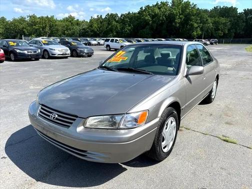 1997 Toyota Camry LE V6