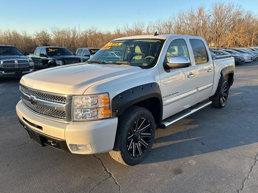 2009 Chevrolet Silverado 1500 LTZ Crew Cab